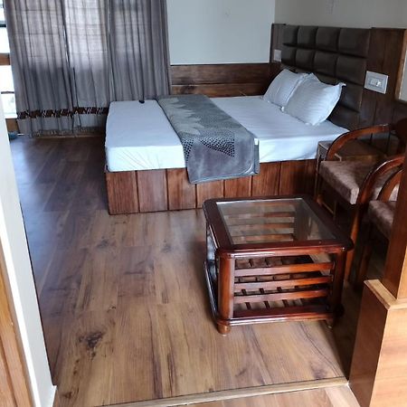 Shamshi Mathan View Homestay - 3Min Drive To Kullu-Manali Airport מראה חיצוני תמונה