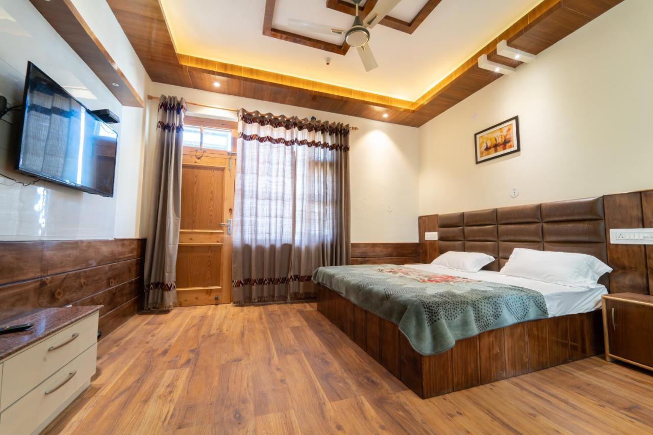Shamshi Mathan View Homestay - 3Min Drive To Kullu-Manali Airport מראה חיצוני תמונה