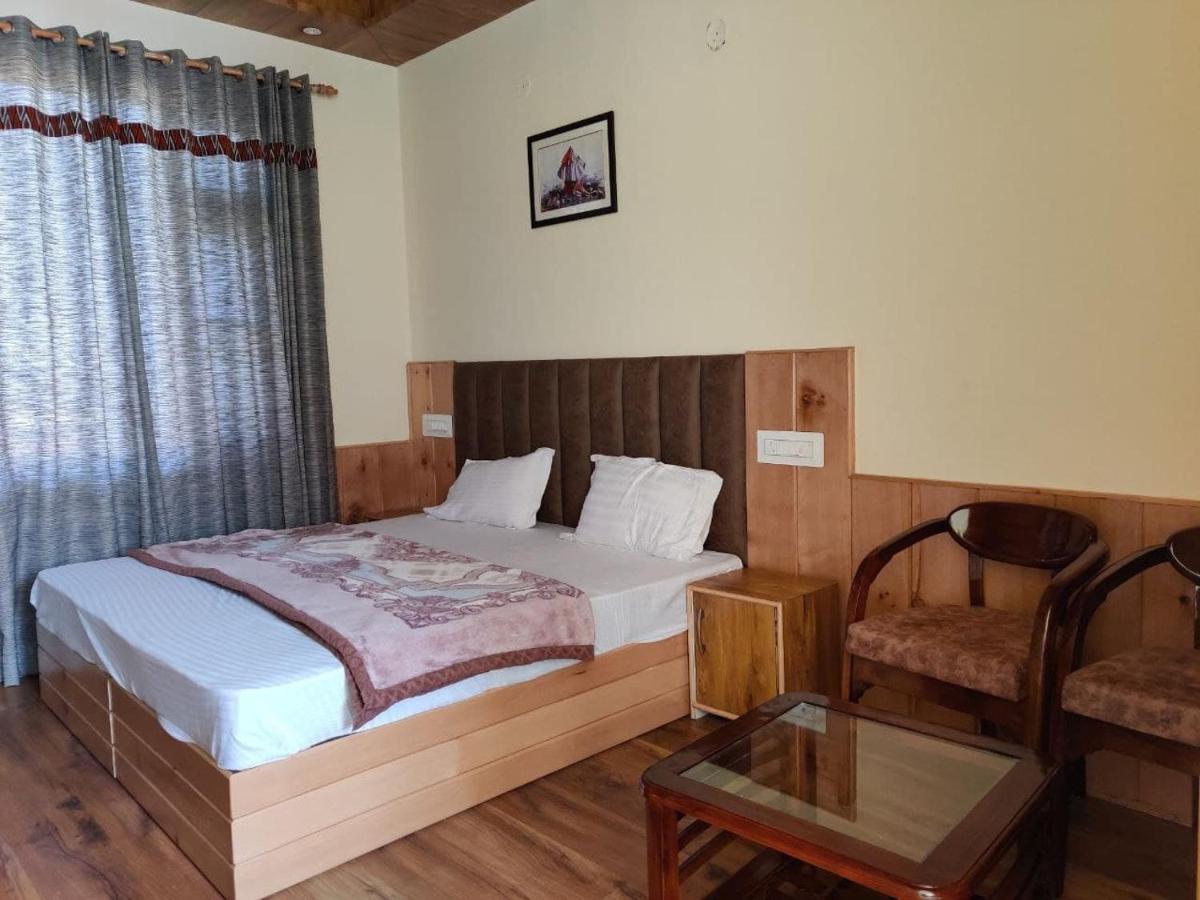 Shamshi Mathan View Homestay - 3Min Drive To Kullu-Manali Airport מראה חיצוני תמונה