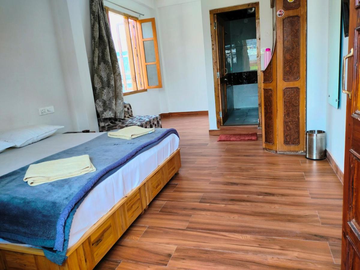 Shamshi Mathan View Homestay - 3Min Drive To Kullu-Manali Airport מראה חיצוני תמונה